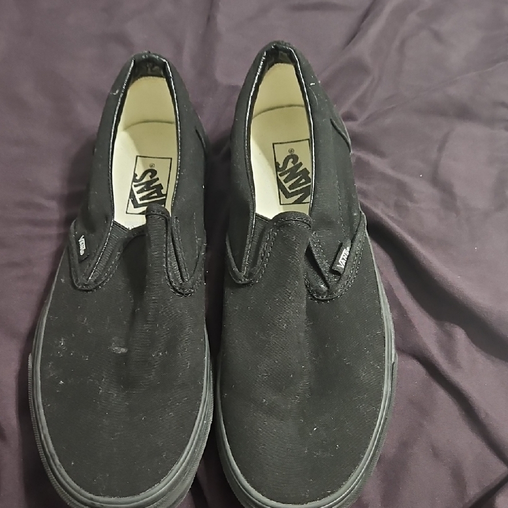 Vans Men's Classic Black Slip-On Sneakers